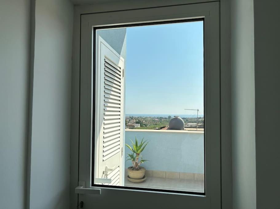 La Terrazza Di Mariel Apartment Pachino Exterior photo
